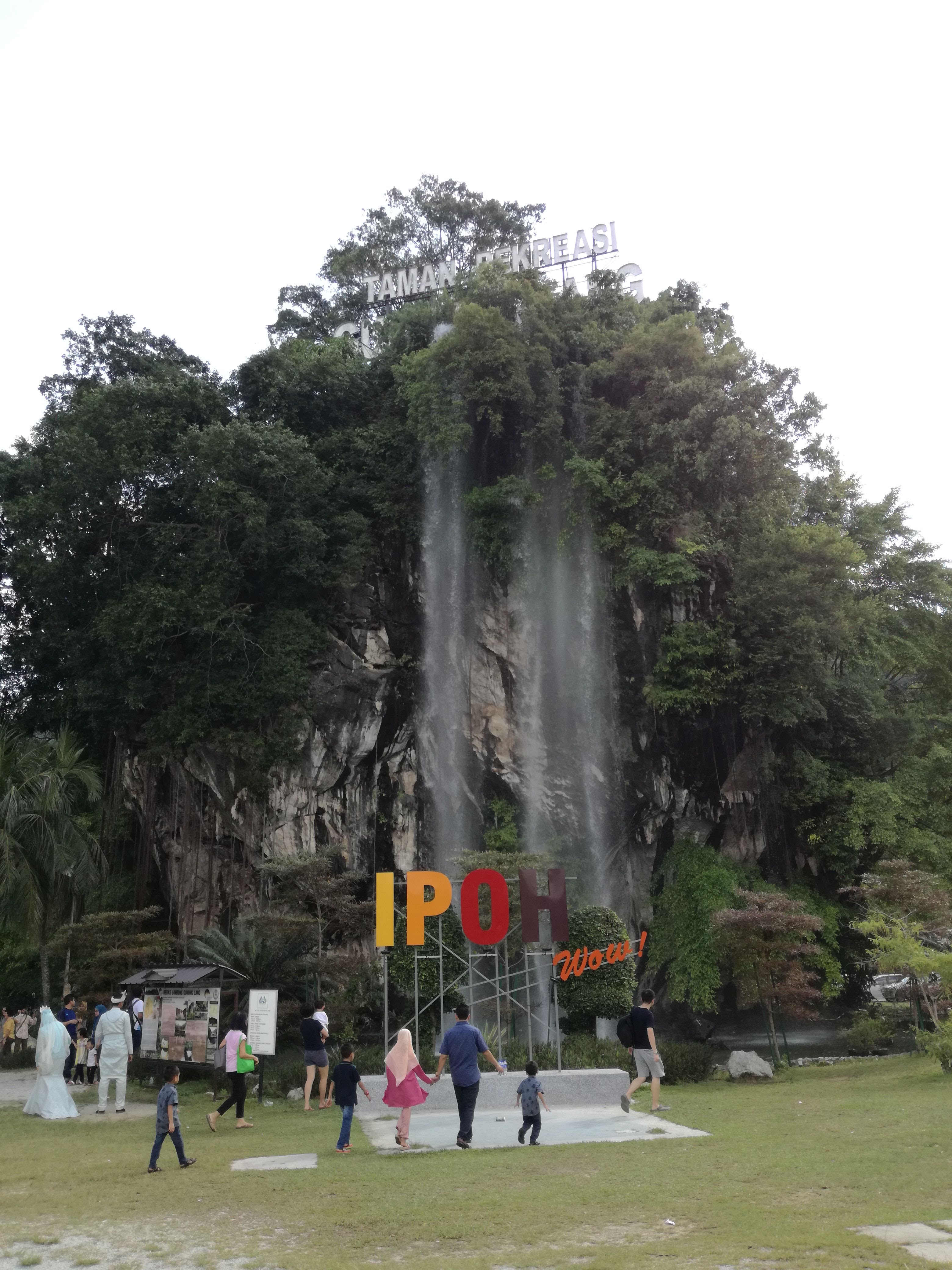 Waterfall and sign in Ipoh